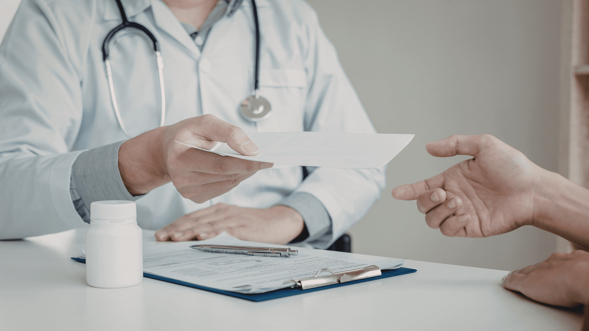 Receita Amarela e Azul por Telemedicina: é possível receber em casa?